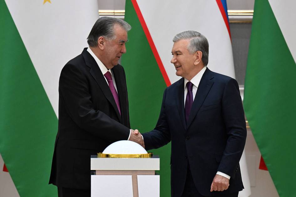 Shavkat Mirziyoyev va Emomali Rahmon yangi kooperatsiya loyihalarini ishga tushirdi